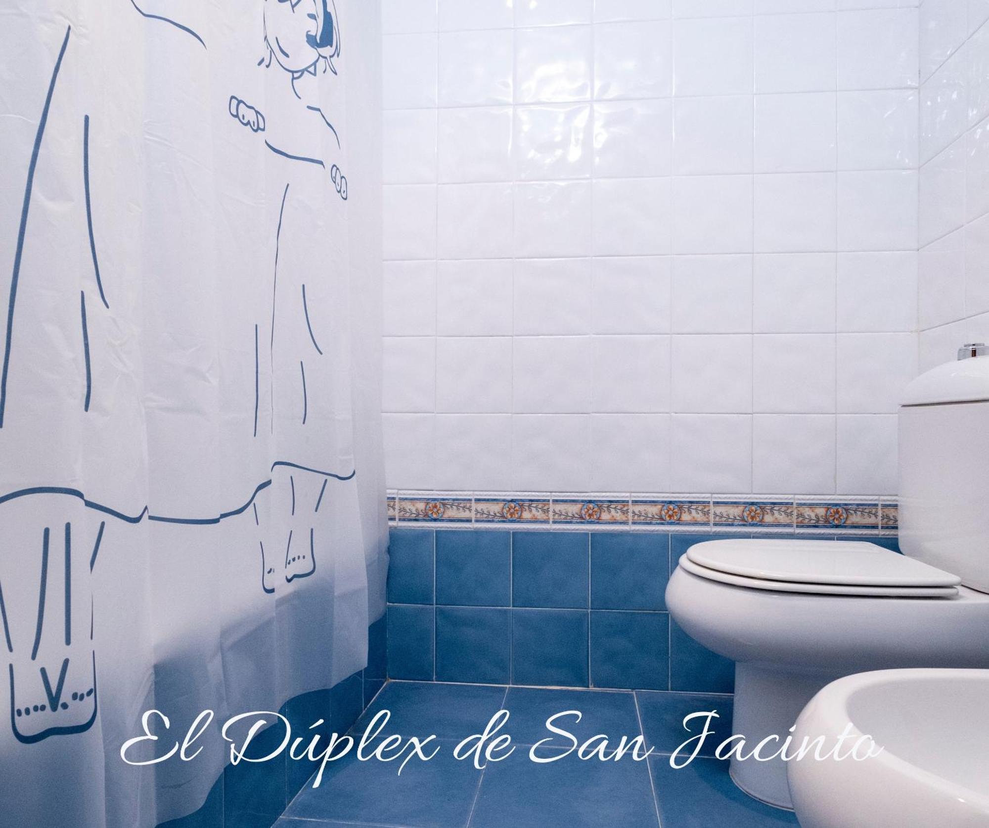 El Duplex De San Jacinto Apartment Севиля Екстериор снимка
