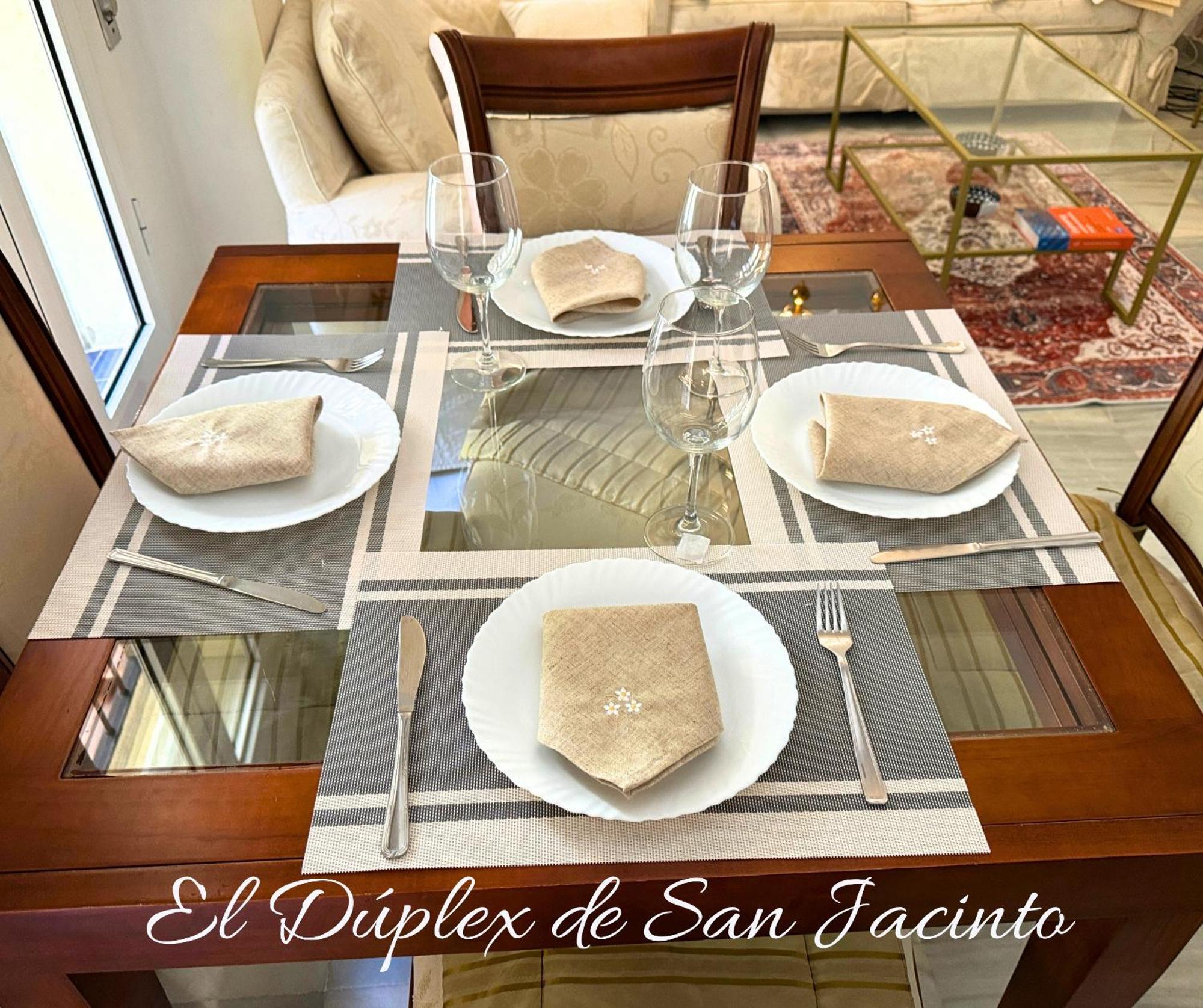 El Duplex De San Jacinto Apartment Севиля Екстериор снимка