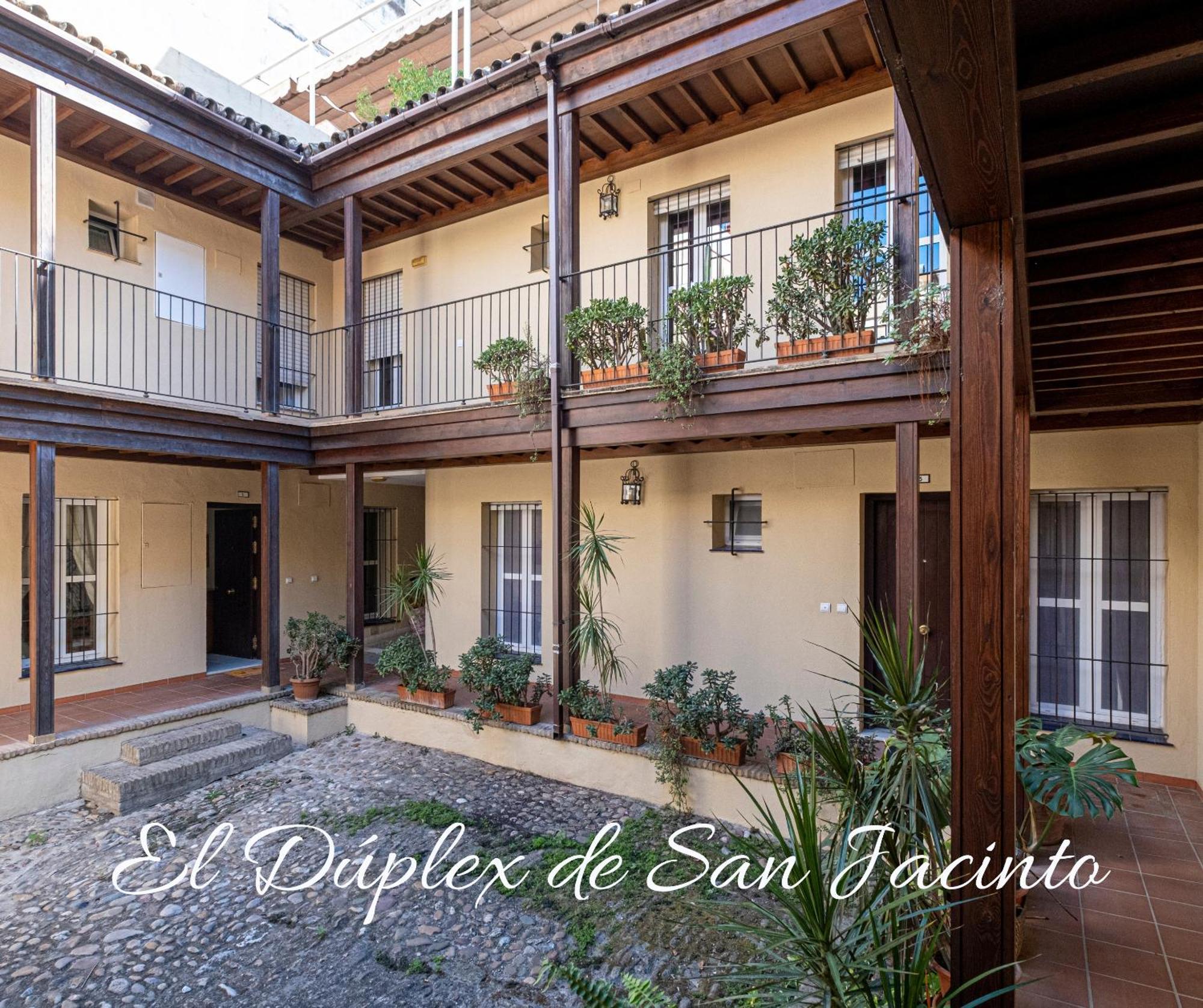 El Duplex De San Jacinto Apartment Севиля Екстериор снимка